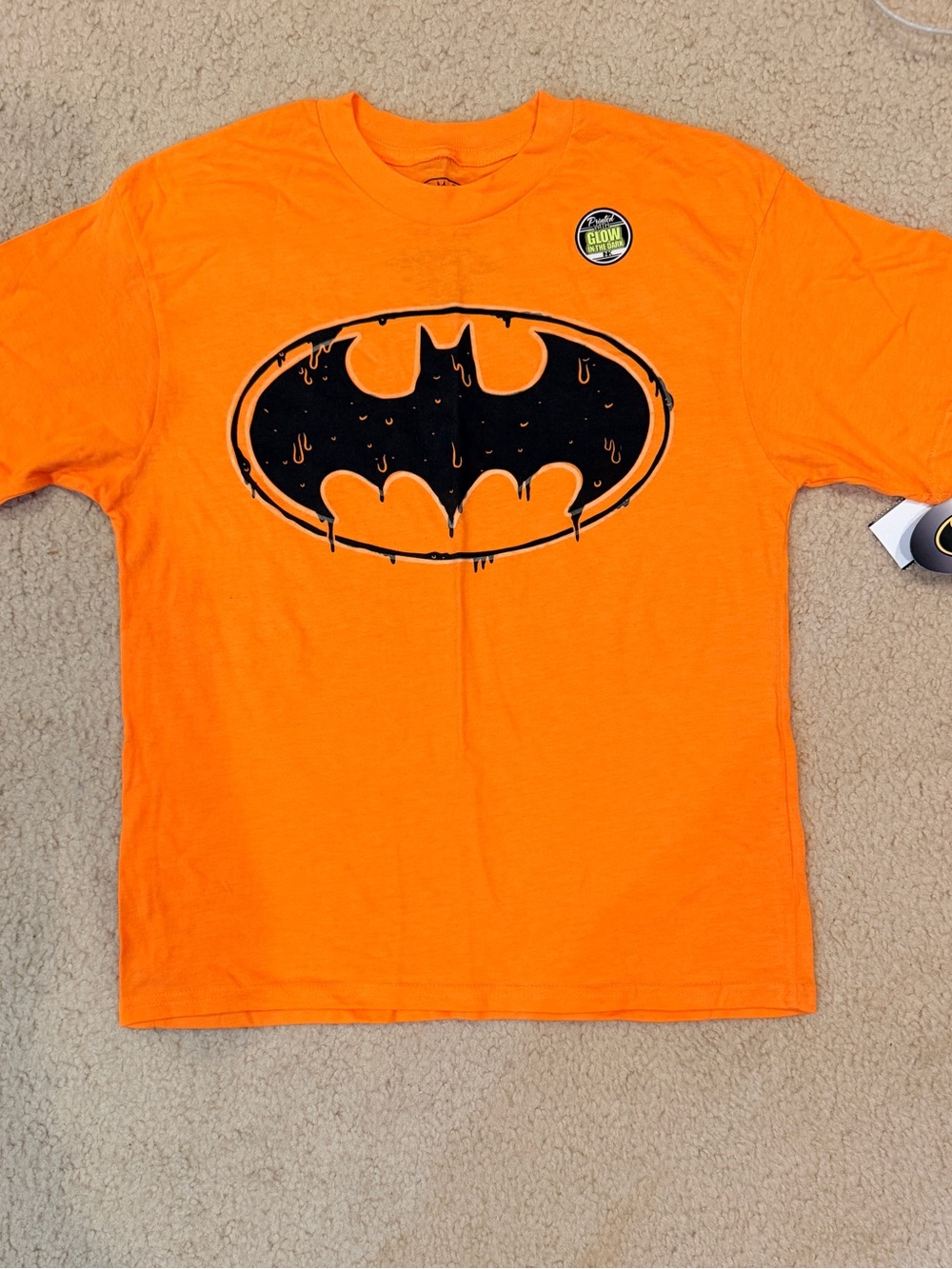 Batman Kids' Glow T-Shirt Costume - Orange Large